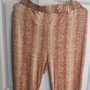 NWT Boutique Stretchy Snake Print Bell Bottoms XL UFT
